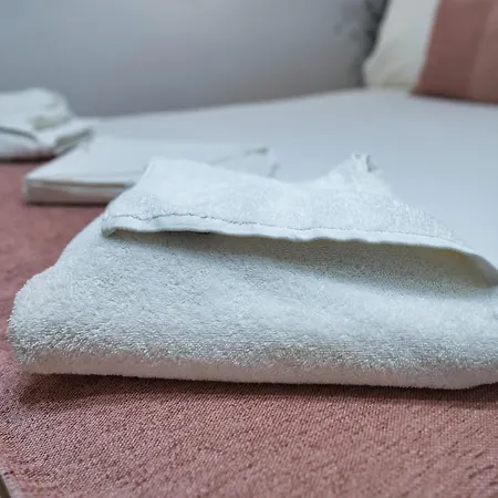 Denis Pensjonat Gjirokastra