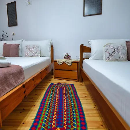 Denis Konukevi Gjirokastër