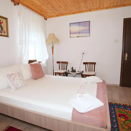 Affittacamere Denis Gjirokastër