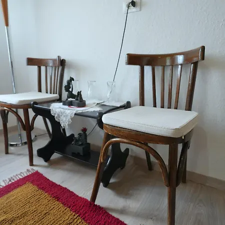 Denis 3* Gjirokaster