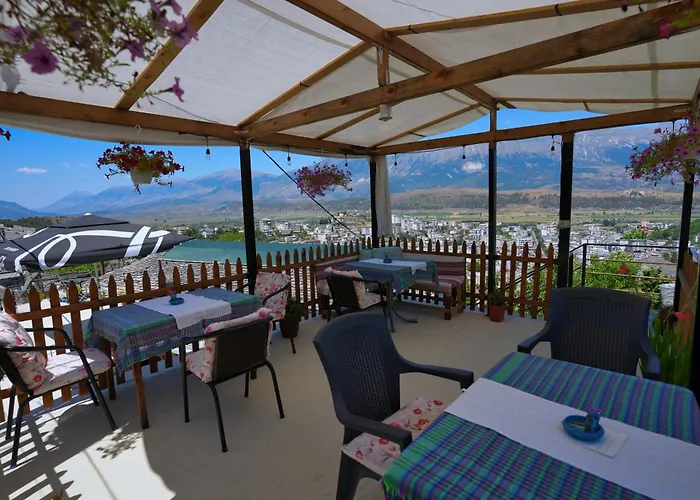 Denis Гирокастра